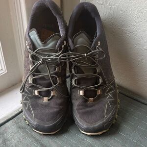 La Sportiva Womens Bushido II GTX Trail Running Shoes